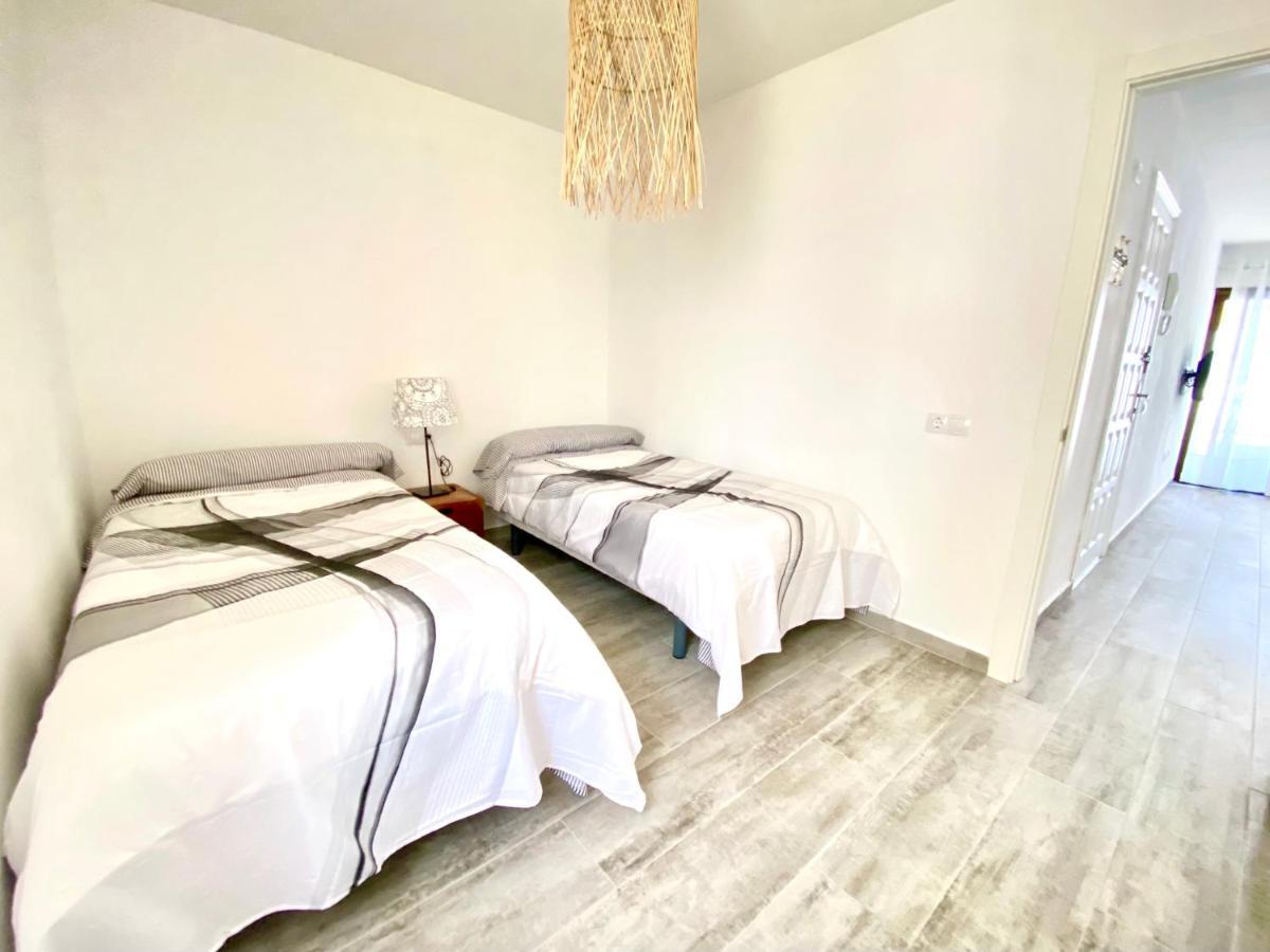 Modern Apartment With Sea Views In Corralejo Bagian luar foto