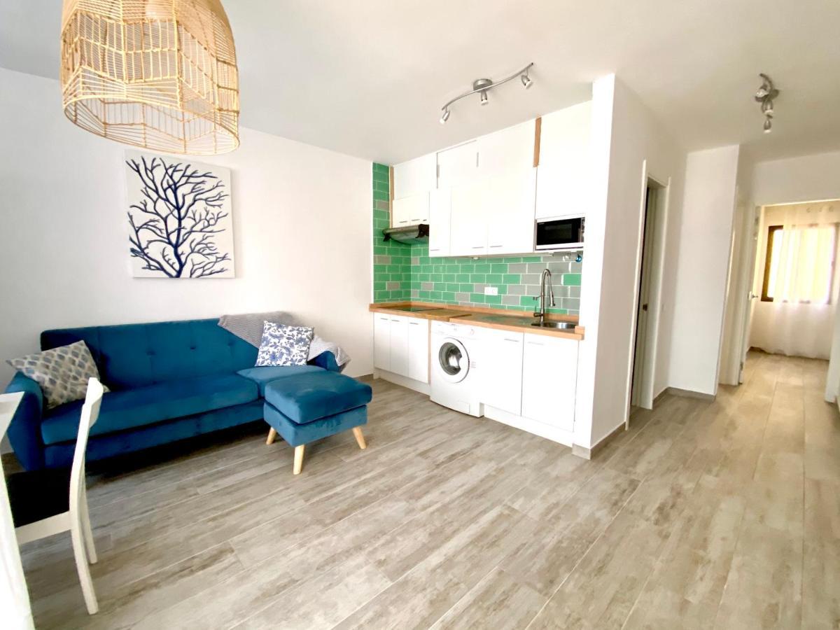 Modern Apartment With Sea Views In Corralejo Bagian luar foto