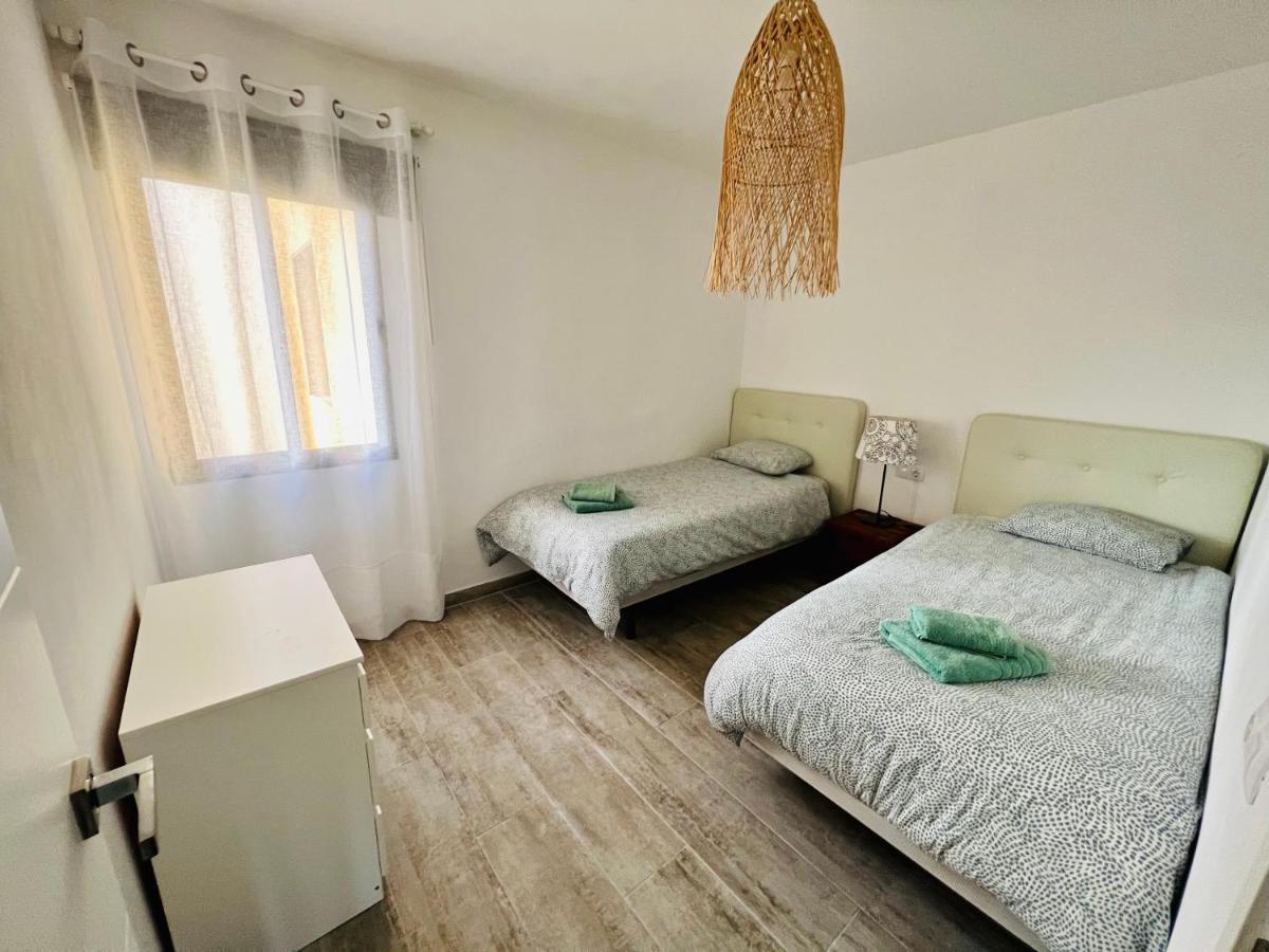 Modern Apartment With Sea Views In Corralejo Bagian luar foto